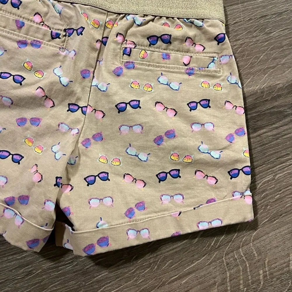 Gap Kids Girls Slip On Khaki Shorts Sunglasses Size Small CUTE!